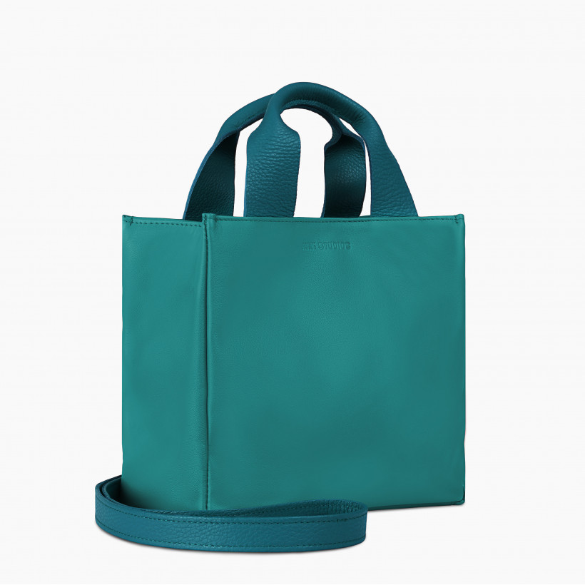 TINY TOTE